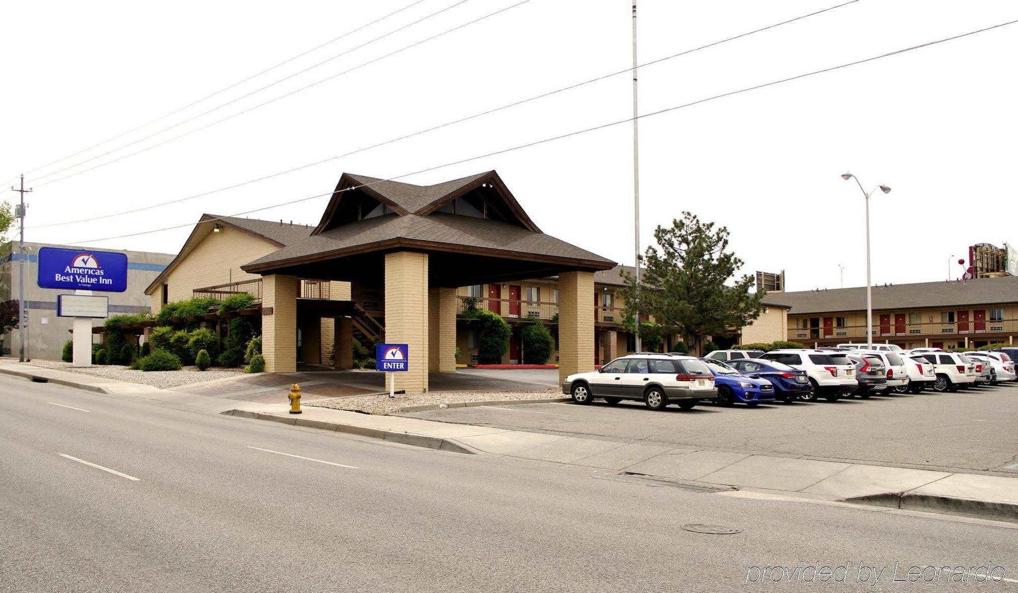 Days Inn By Wyndham Albuquerque Northeast Екстериор снимка